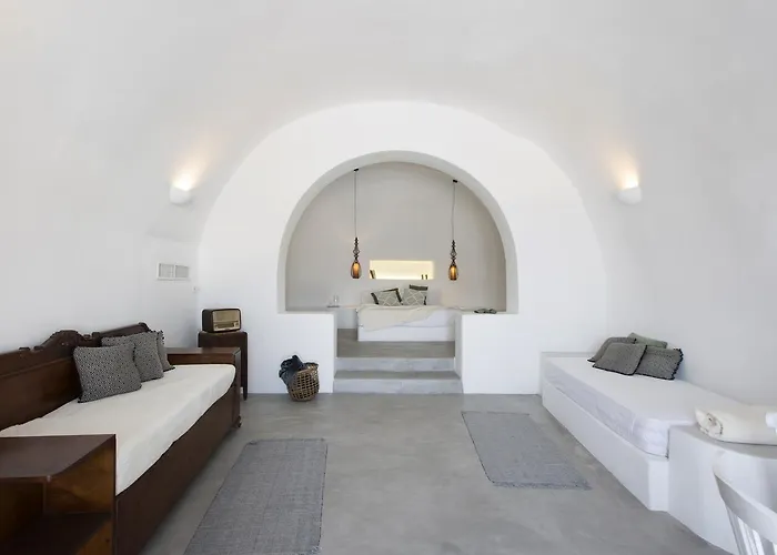 Santorini 520 By Caldera