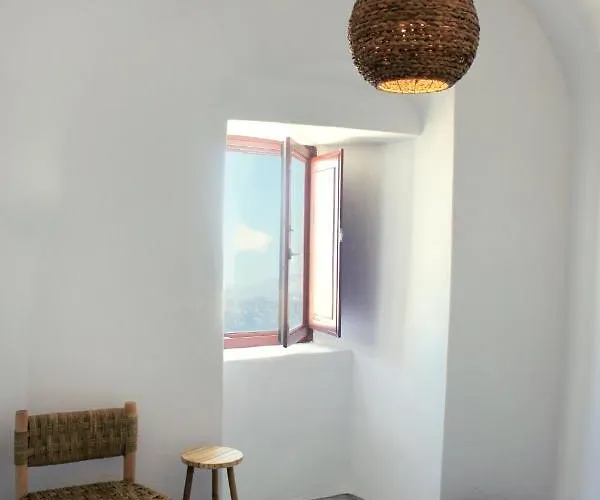 Santorini 520 By Caldera