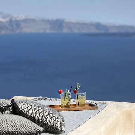 Santorini 520 By Caldera