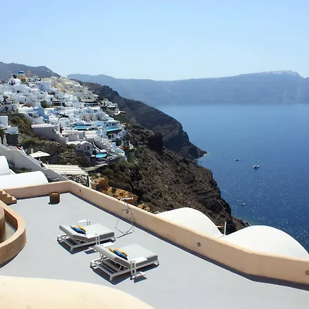 Santorini 520 By Caldera